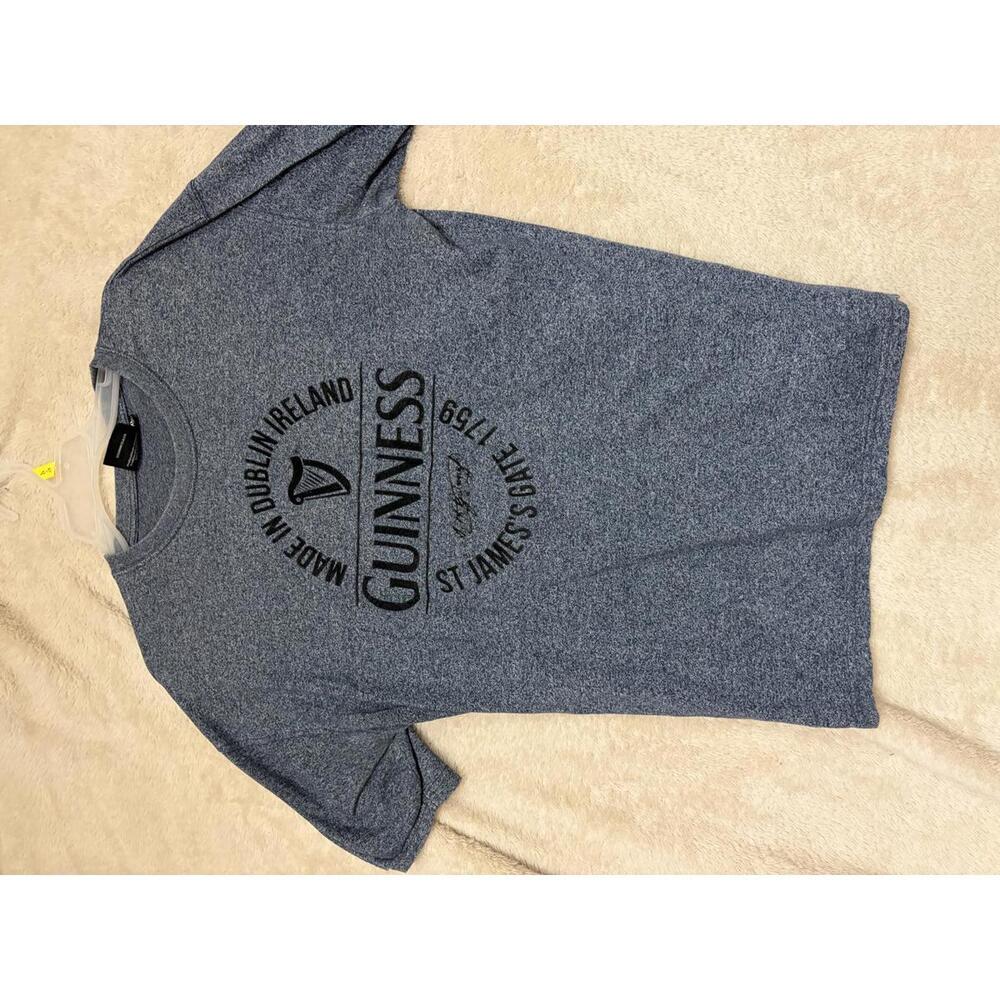 SIGNED Guinness Made in Dublin Ireland Graphic T-Shirt XL